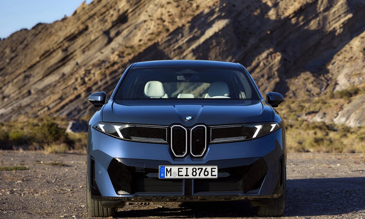 BMW iX3